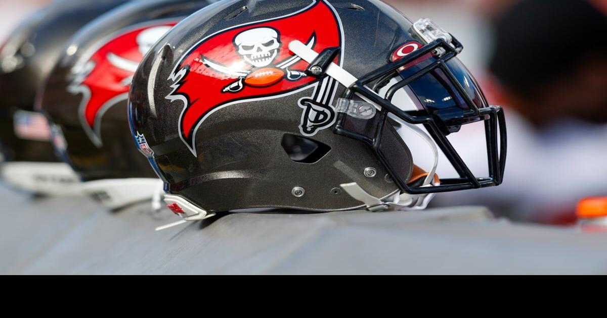 The Bucs Signed 4 Draft Picks On Thursday - The Spun: What's