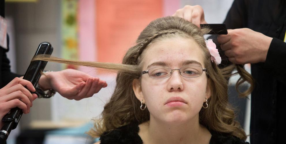 Photo gallery: Prom excitement | Local News | wenatcheeworld.com