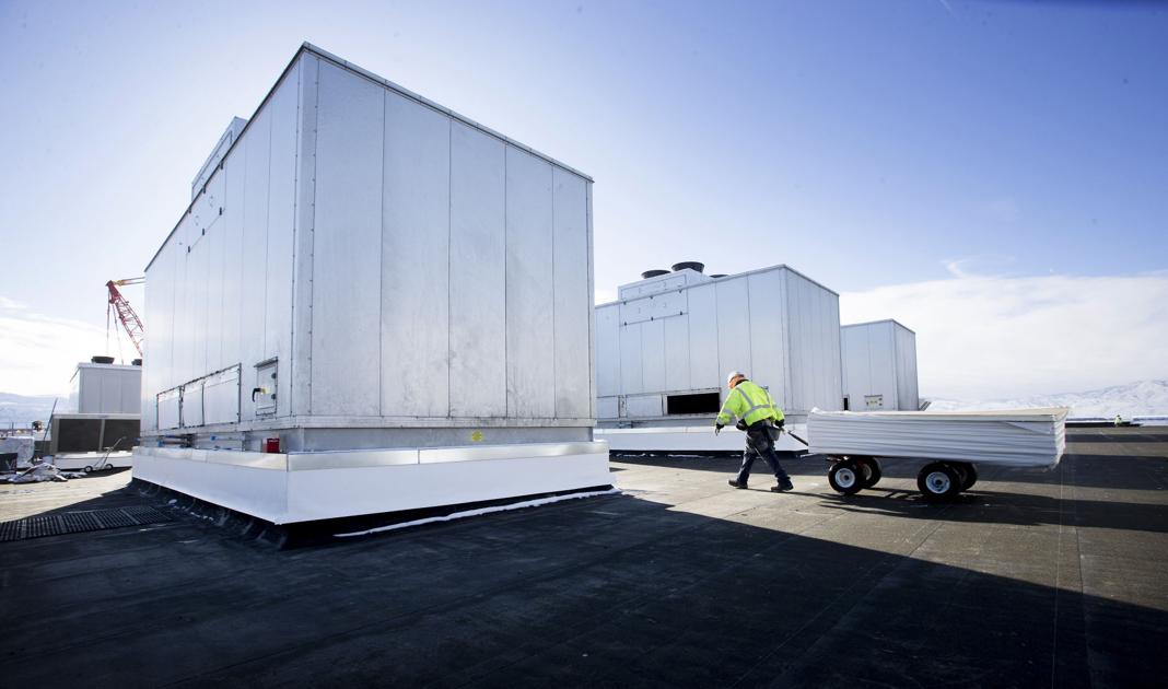 Data Centers A Flood Of Tax Revenue But Constrained By Electricity Deep Dives Wenatcheeworld Com