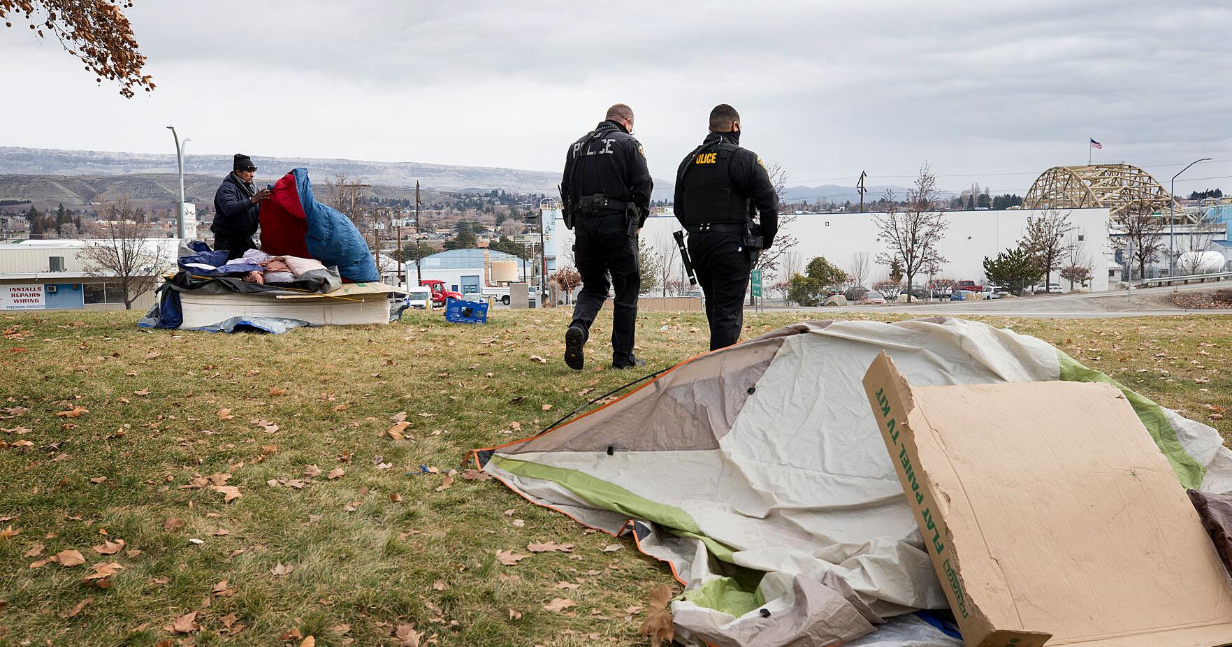 HUD reports record-high homeless count in 2023 for U.S., WA - Vimarsana News