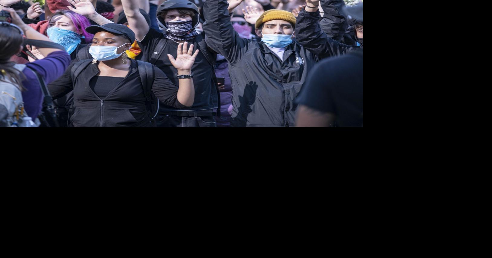 Protesters and ACLU sue Seattle, blame mayor and police chief for ...