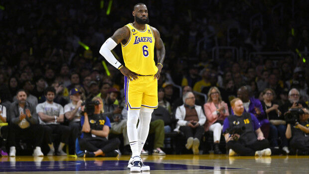 Los Angeles Lakers Lebron James Short Yellow - Burned Sports