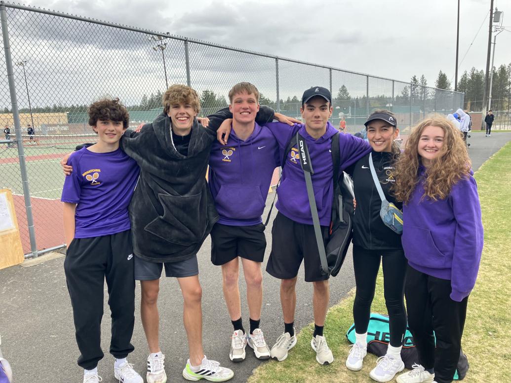 Saturday High School Roundup Wenatchee tennis places multiple doubles