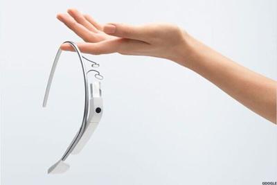 A Tech Giant Is Once Again Pulling The Shades On Its Smartglasses