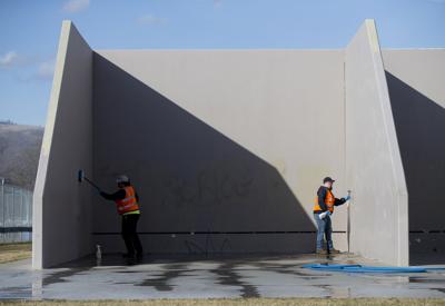 Photo Handball Court Hit With Graffiti Local News Wenatcheeworld Com