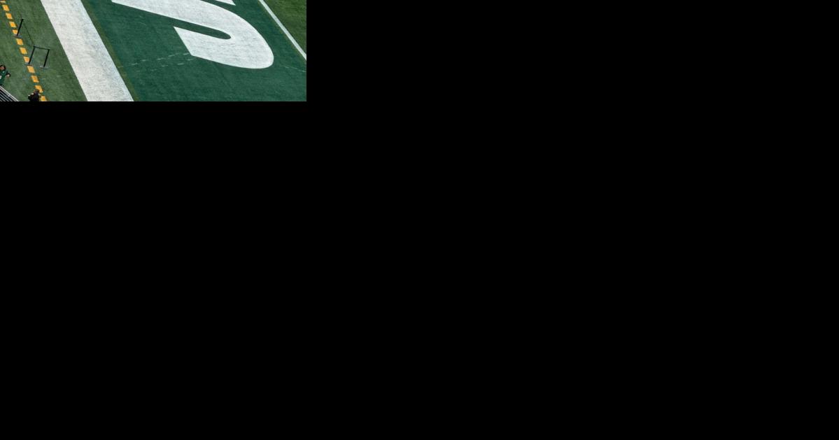 Jets End Zones In Embarrassing Shape For Week 3 Game vs. Patriots, Athlon  Sports