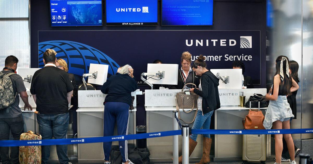 United Airlines makes a move passengers won't like - Vimarsana News