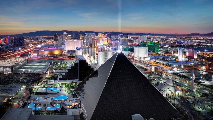 Caesars Entertainment beats Q3 profit estimates on steady demand in Las  Vegas casinos