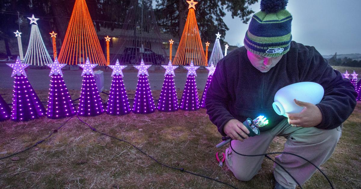 Sunnyslope Wa Christmas Lights 2022 Sunnyslope Home Lights Neighborhood | Local News | Wenatcheeworld.com