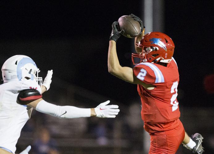 Photo gallery Eastmont football dominates, beats WV Yakima 4814