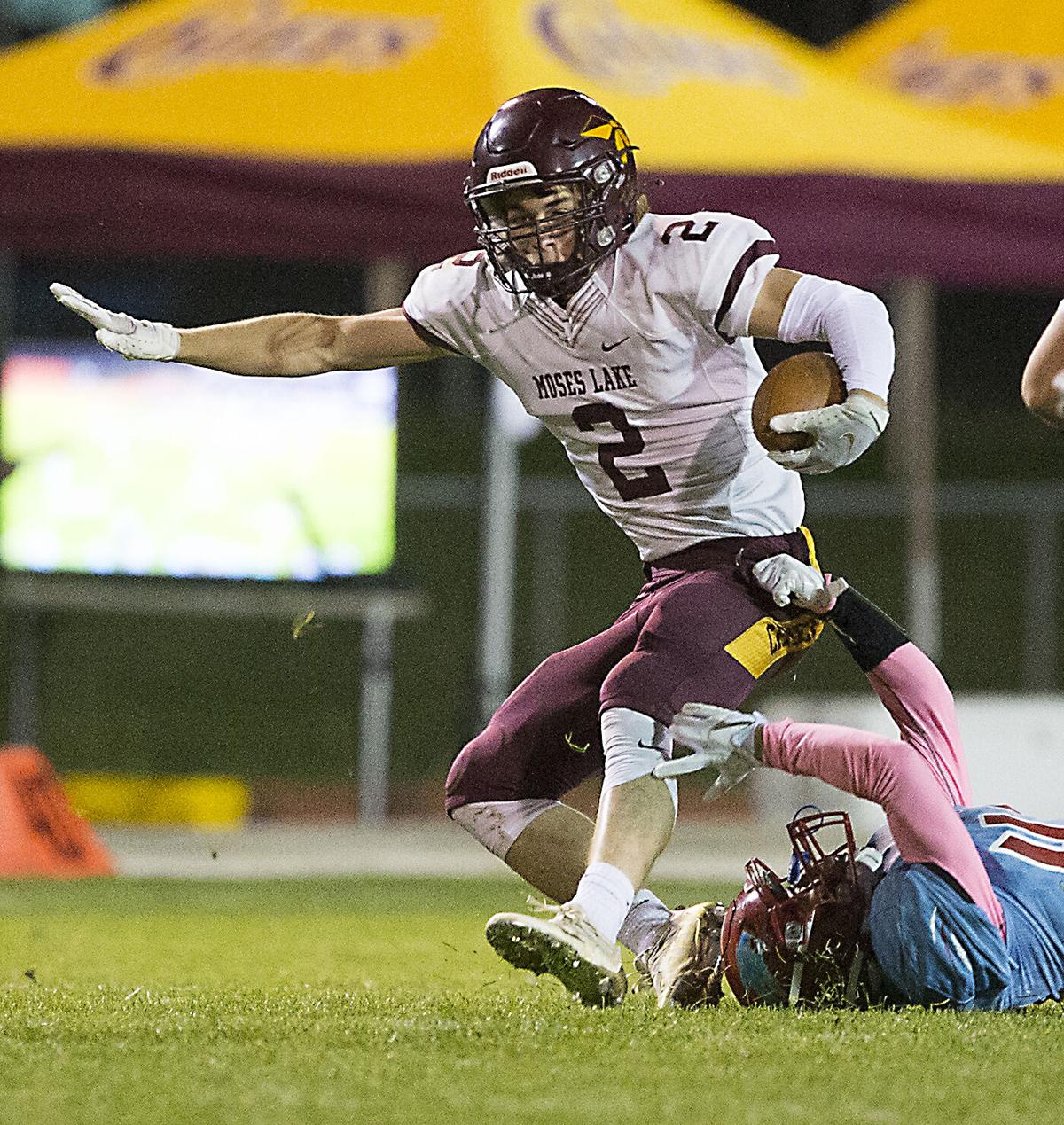211009-sportslocal-eastmontfballgallery 15.jpg