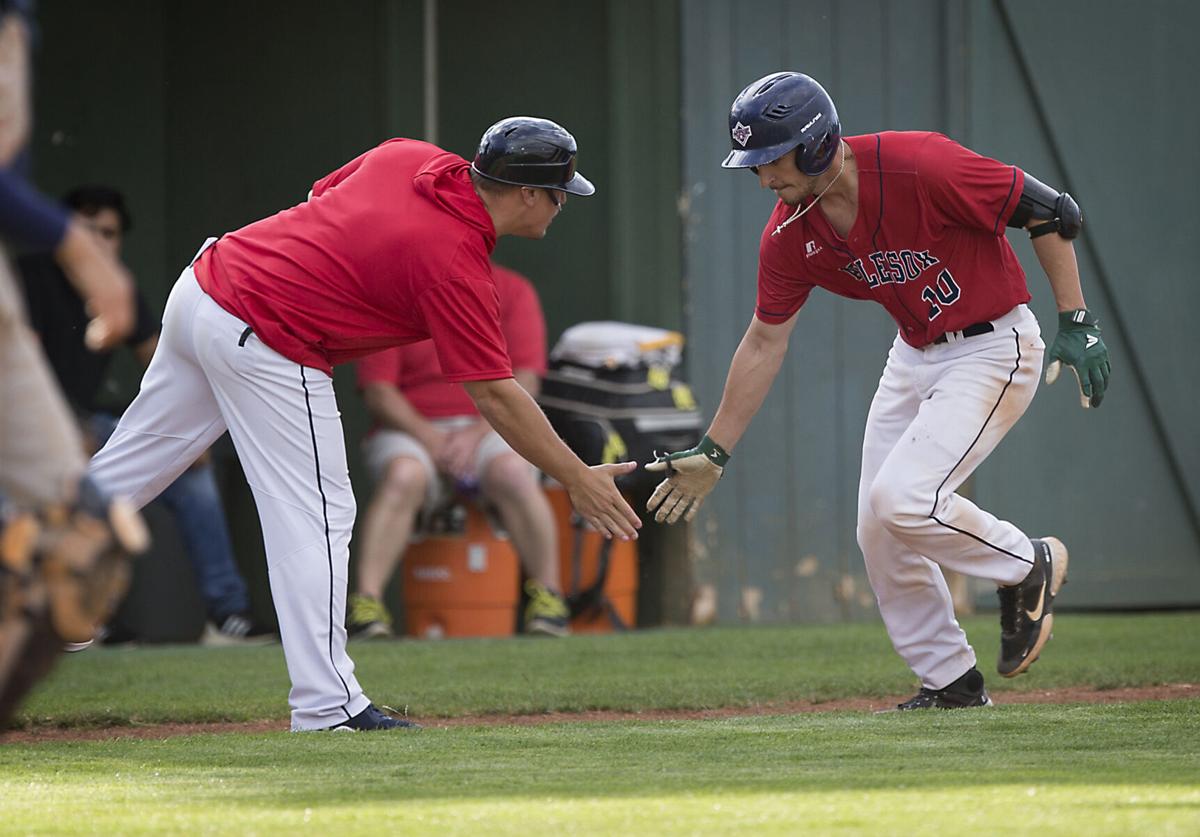 210610-sportslocal-applesoxwallawallagallery 01.jpg