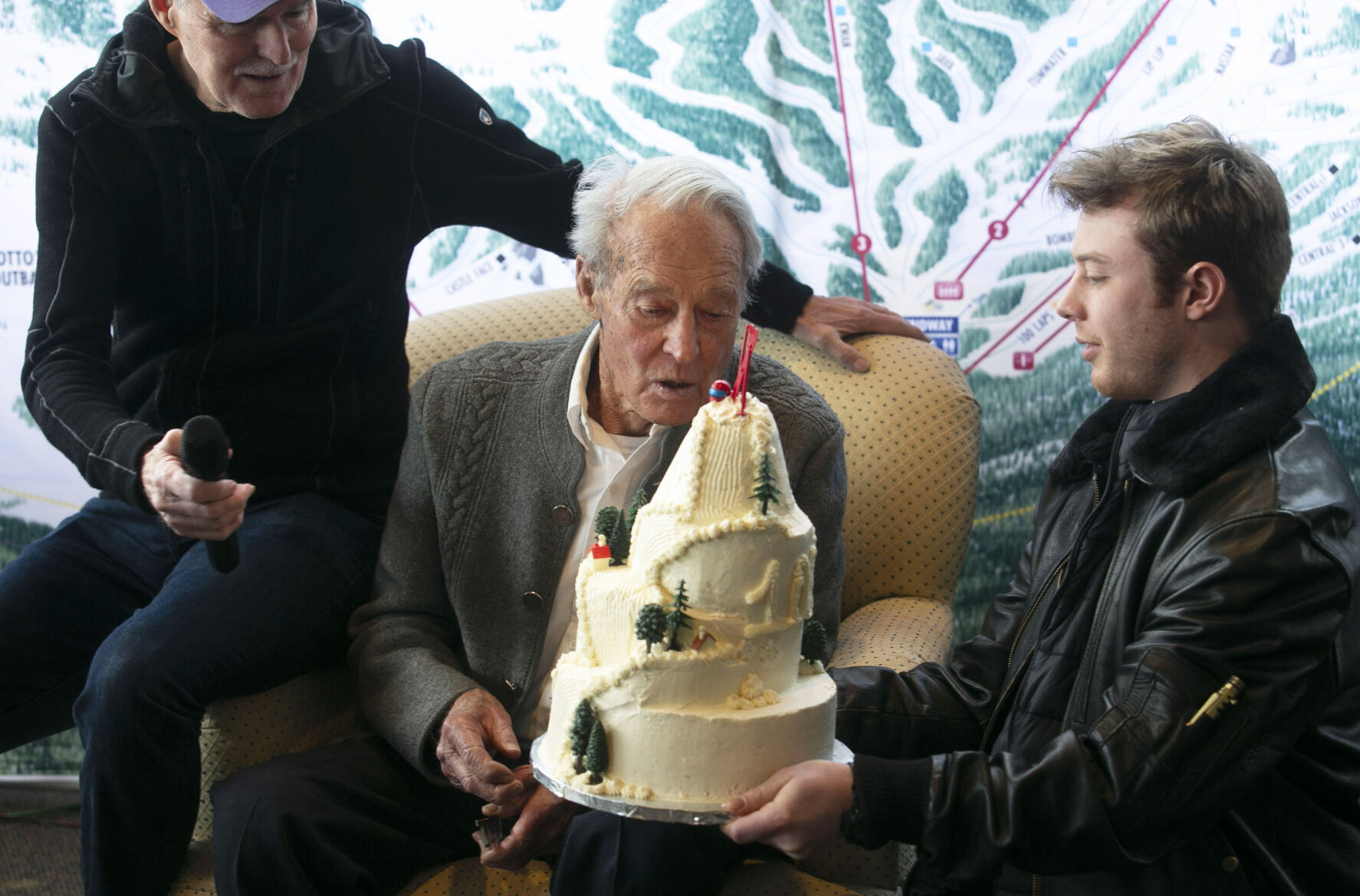 Ski pioneer Otto Ross celebrates 100th birthday at Mission Ridge | News |  wenatcheeworld.com