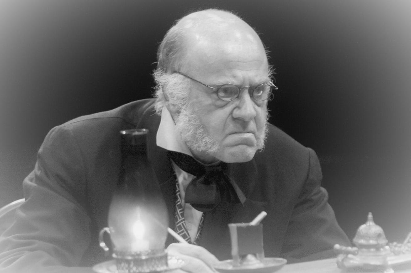 WVC Wells Hall Theater presents 1man 