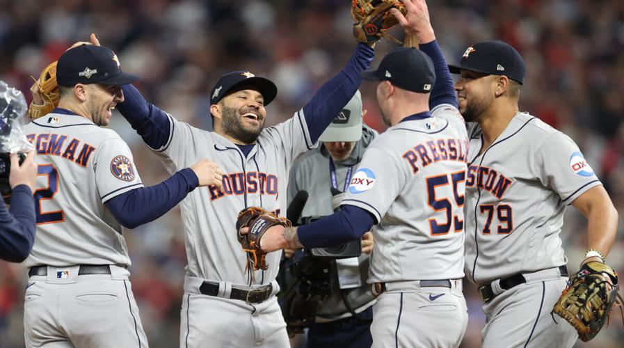 Martín Maldonado Pilots the Astros to Yet Another ALCS, Sports Illustrated