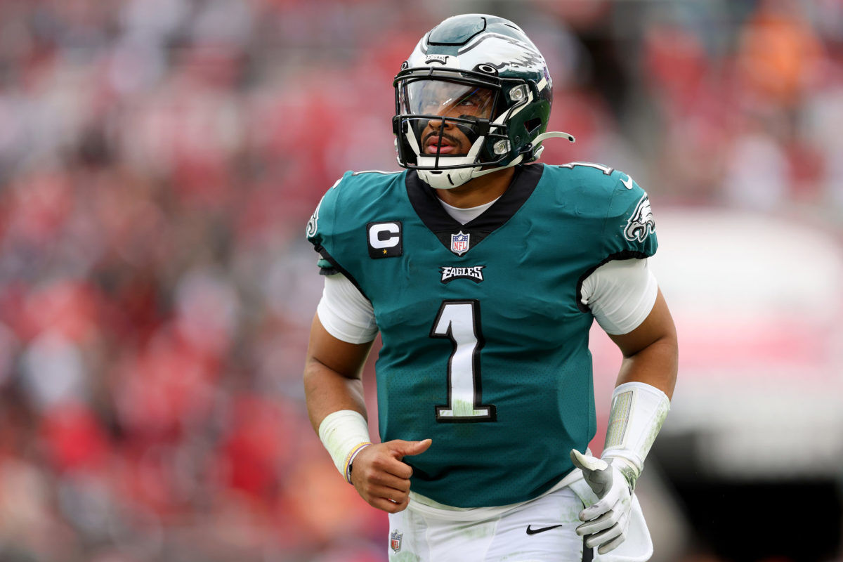 NFL World Reacts To The Eagles' Jalen Hurts Decision - The Spun: What's  Trending In The Sports World Today