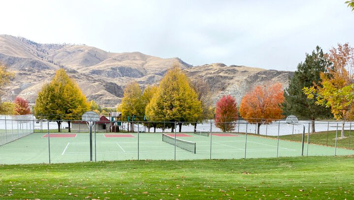 Chelan County PUD Finishes 12 New Pickleball Courts | Local News ...