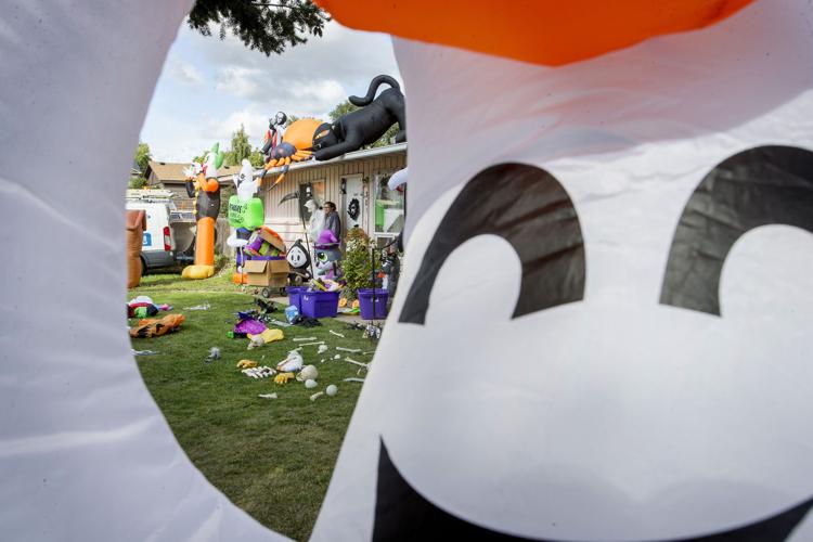 East Wenatchee family is all in for Halloween News