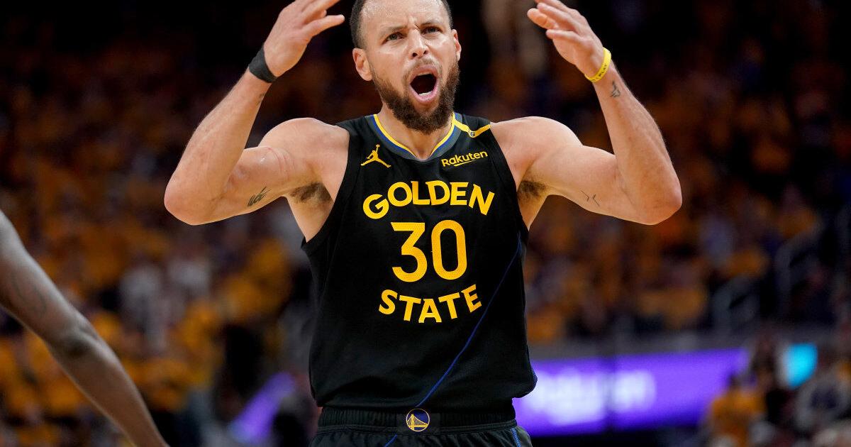 Steph Curry’s Reaction to Lakers Trade Catches Attention on Friday
