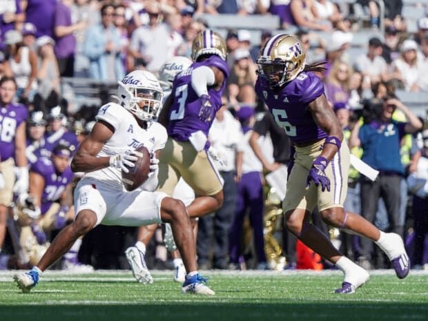 UW Huskies lose center Matteo Mele, cornerback Davon Banks for season, University Of Washington