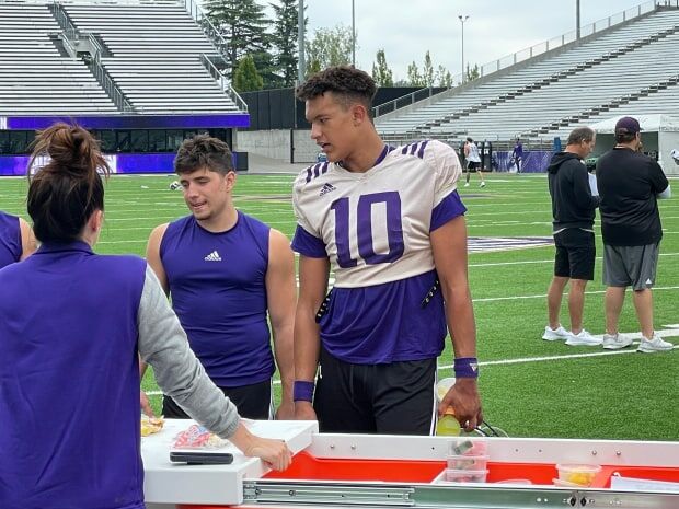 Browning Poised to Make First NFL Start In Monday Night Football Game, Washington Huskies