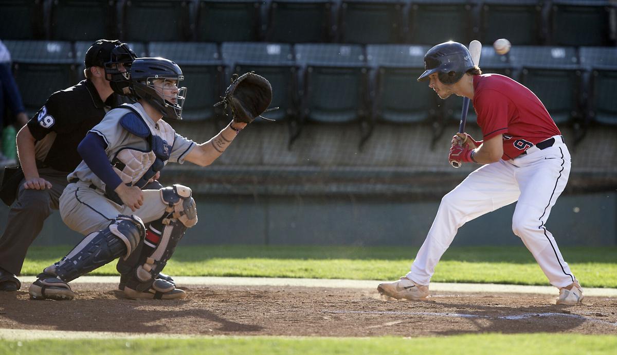 210610-sportslocal-applesoxwallawallagallery 05.jpg