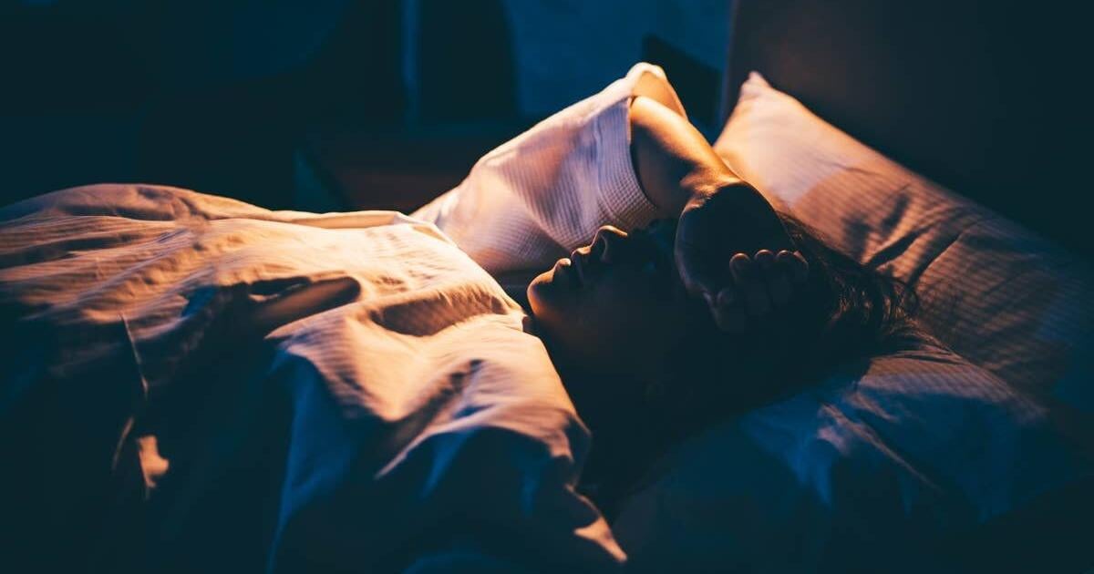 ‘I’m a Sleep Specialist—This Is the First Question I Ask Someone Who Can’t Stay Asleep’