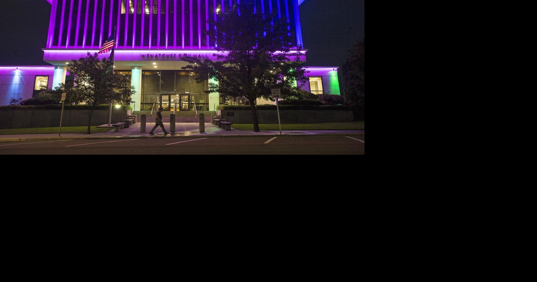 Photo Wenatchee City Hall Pride lights News