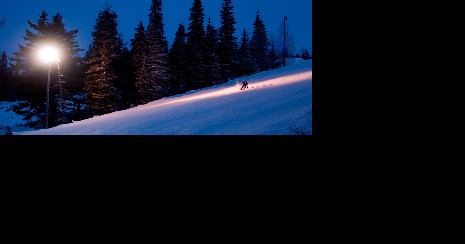 Mission Ridge adds night-skiing lights, magic carpet tow | Business ...