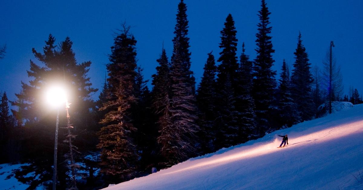 Mission Ridge Rope Tow Mission Ridge adds night-skiing lights, magic carpet tow | Business ...