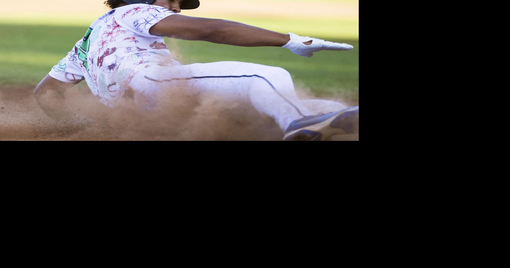 Wenatchee AppleSox vs. Edmonton Riverhawks, Paul Thomas Sr. Field,  Wenatchee, July 29 2023