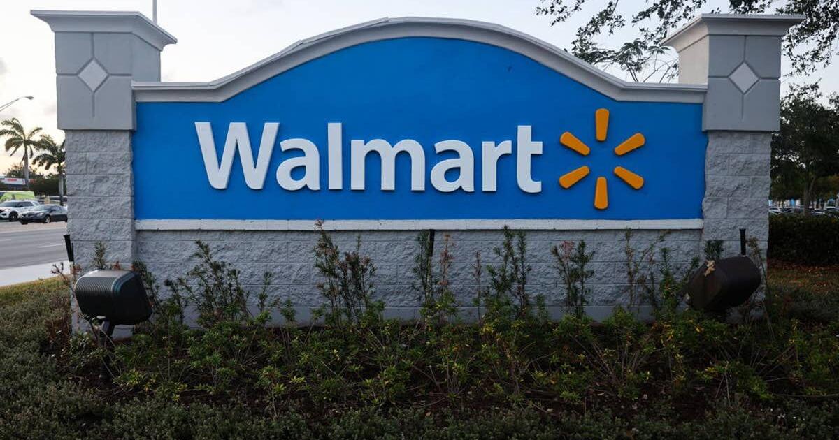 Walmart Has an 18-Karat White Gold Tennis Bracelet That Looks ‘Very Expensive’ for 88% Off in 13 Colors