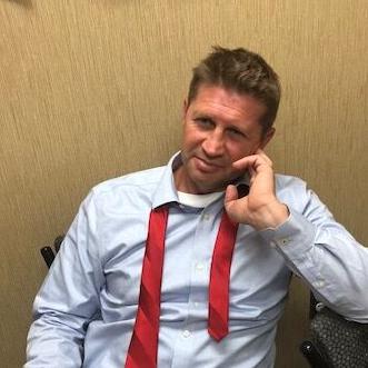 Eastmont High School principal to return to the classroom - Vimarsana News