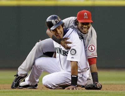 Commentary: To return to playoffs, Mariners must finally invest to improve  lineup