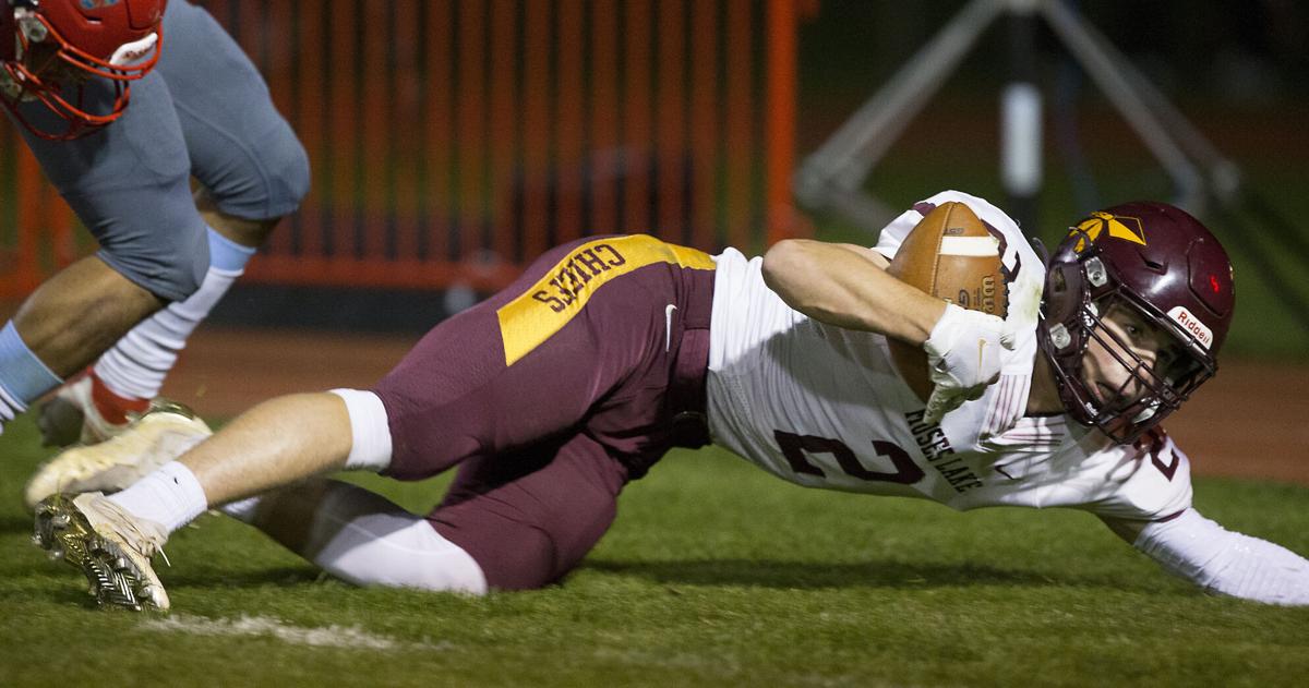 211009-sportslocal-eastmontfballgallery 23.jpg