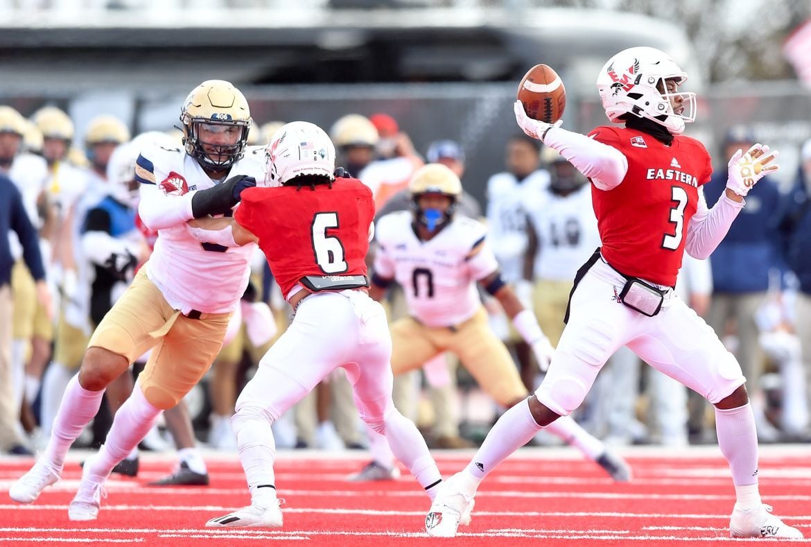 EWU quarterback Eric Barriere repeats as Big Sky Offensive Player of the  Year, College