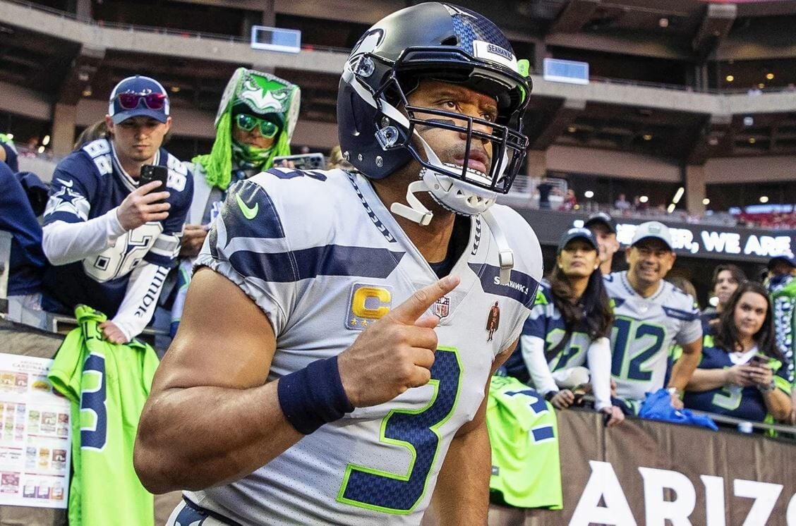 Broncos coach Sean Payton aims to help Russell Wilson revive his