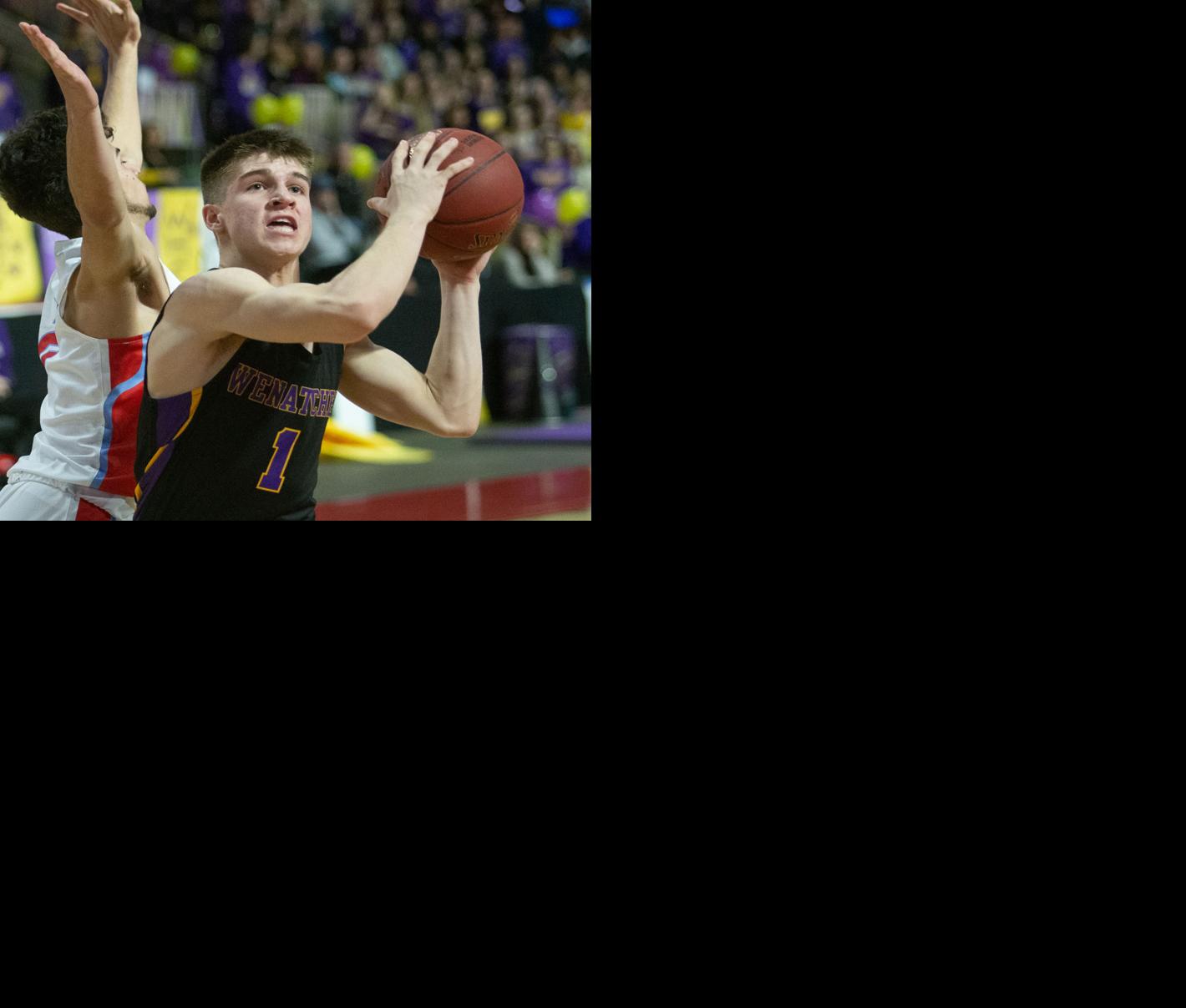 Big 9 Boys Basketball Wenatchee S Garrett Long Named Co Player
