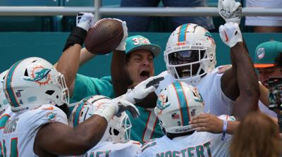 Top 10 Miami Dolphins Players of All Time - Sports Illustrated