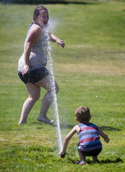 200728-newslocal-heatwave 01.jpg