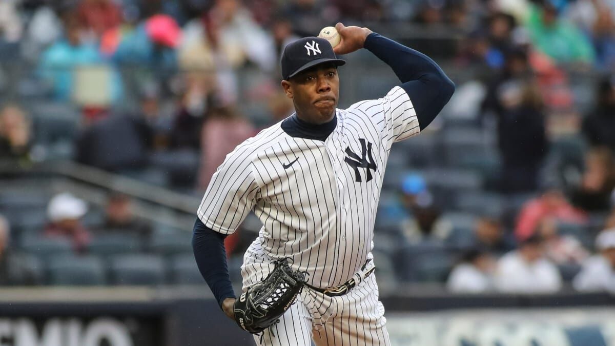 Aroldis Chapman and the Yankees Agree to a Contract Extension