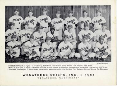 Jesse White Paratrooper Wenatchee Chief Educator Secretary Of State And Now Honorary Chicago Cub Sports Wenatcheeworld Com