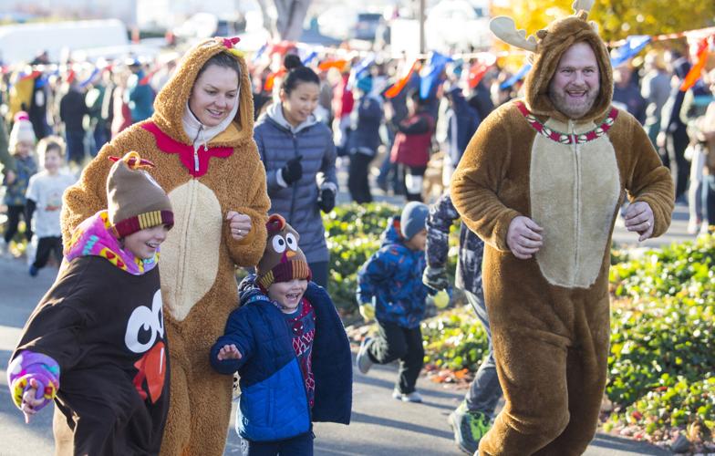 Photos: Thanksgiving Day Turkey Trot | News | wenatcheeworld.com