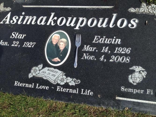 Asimakoupoulos grave