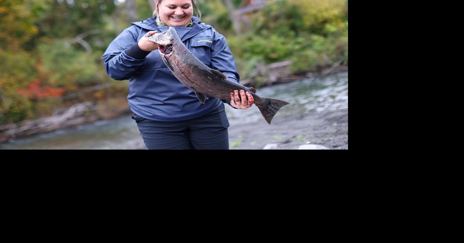 Tribe catches coho salmon on free-flowing Elwha River, a first since dam  removals, News