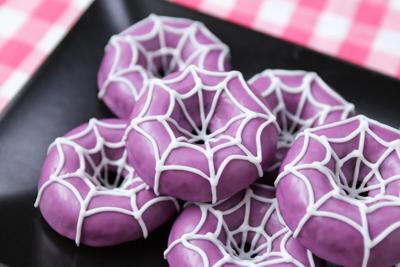 Easy Peasy PINK Halloween Decorated Cookie Set