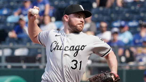 Liam Hendriks is BACK! Pitcher plays for the White Sox FIVE MONTHS