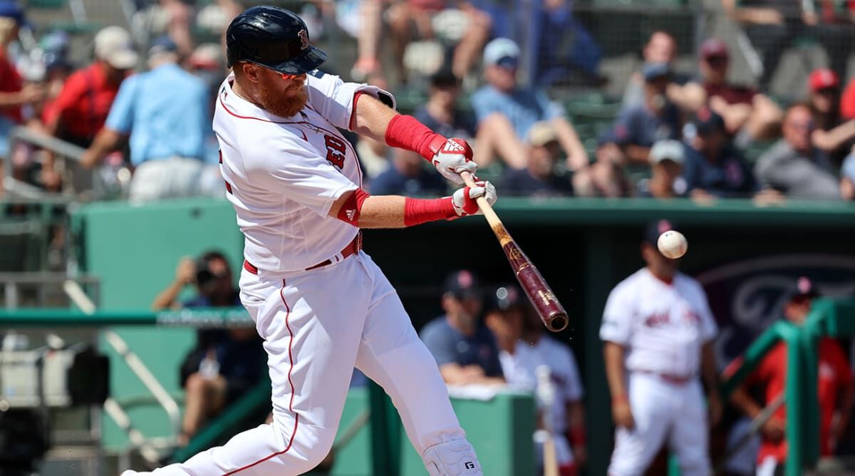 Infielder/designated hitter Justin Turner agrees on contract with Red Sox,  according to multiple sources - The Boston Globe