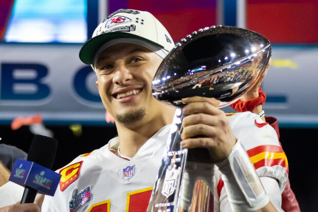 Patrick Mahomes favored to repeat as NFL MVP in Las Vegas odds