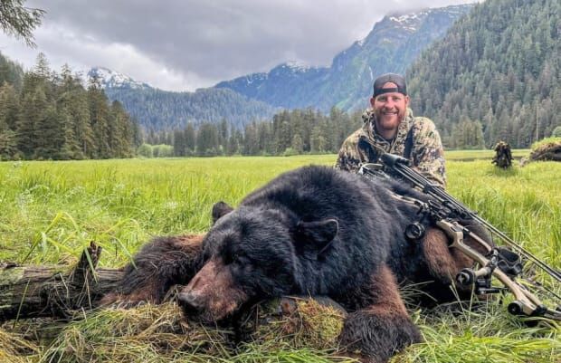 LOOK: Washington Commanders Ex Carson Wentz Kills Black Bear With